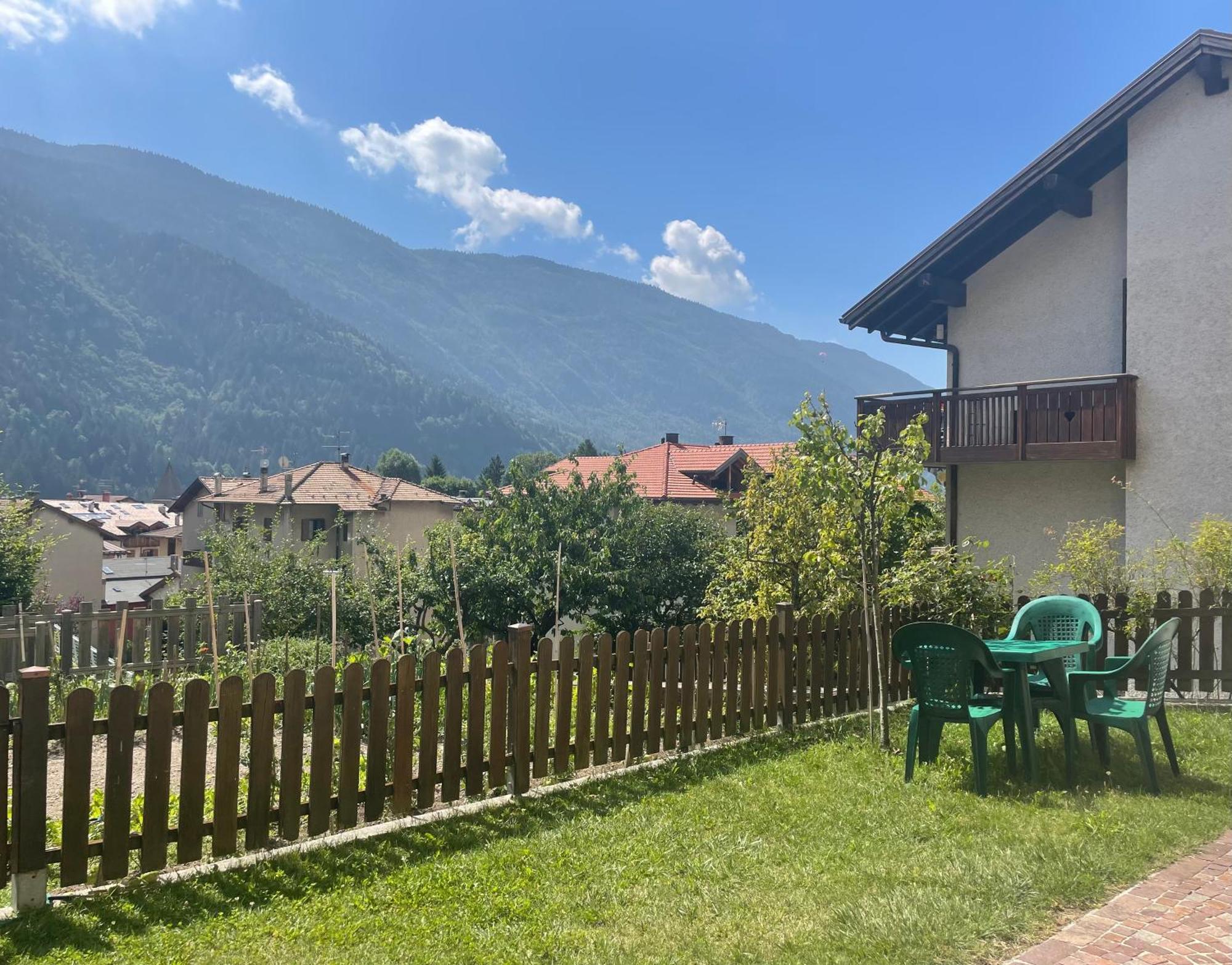 Apartamento Monolocale A Molveno Exterior foto
